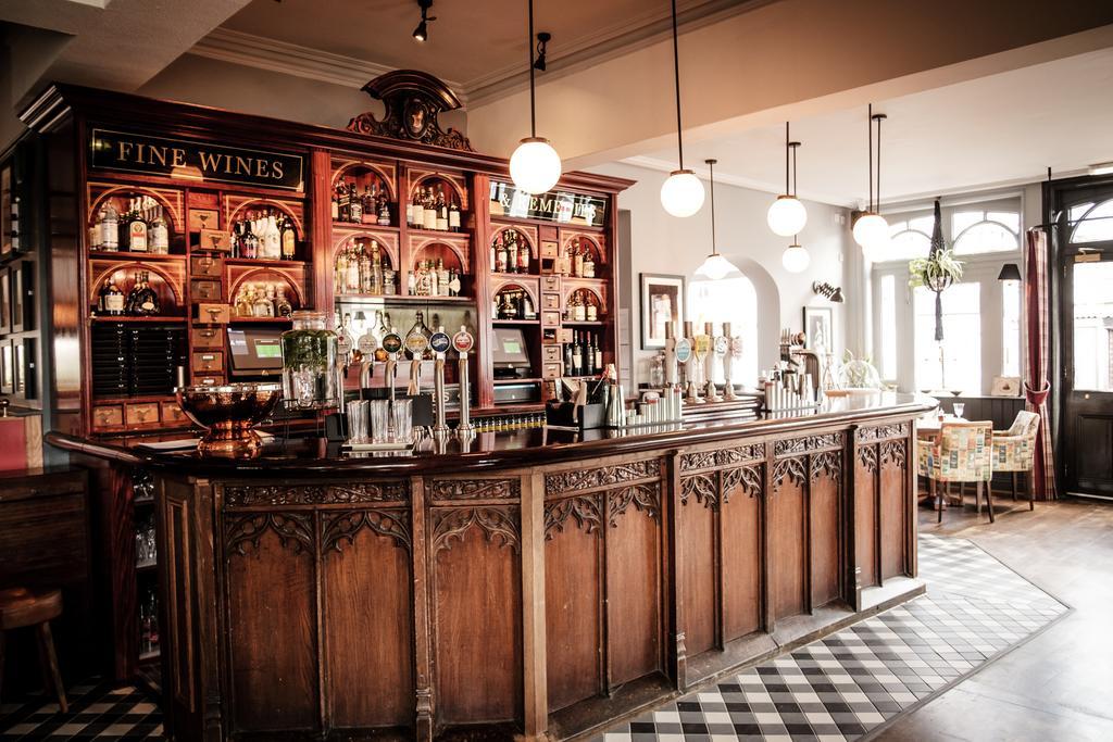 The Queen'S Head Kingston upon Thames  Exterior photo